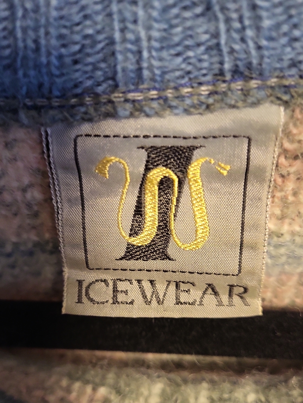 Icewear Women's Scoopneck Knit Sweater in Heather Blue